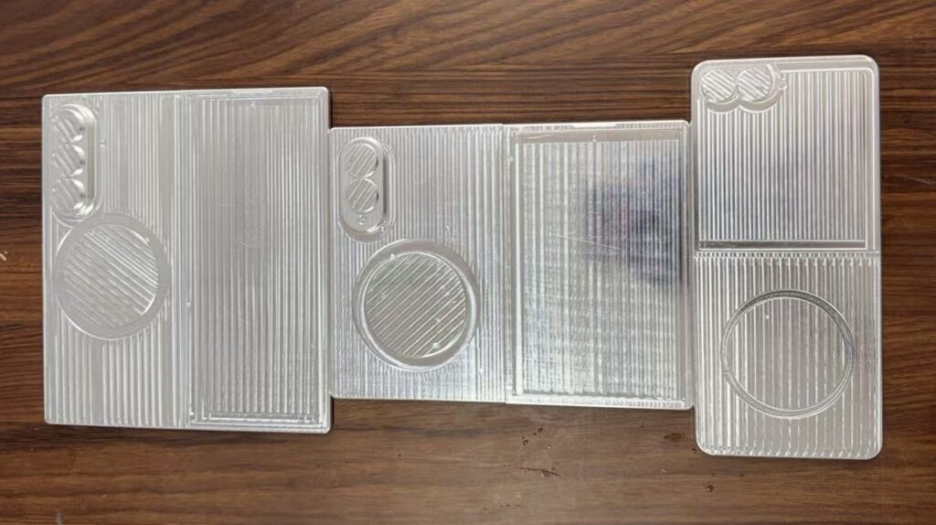 Galaxy Z Fold 8 maqueta filtrada