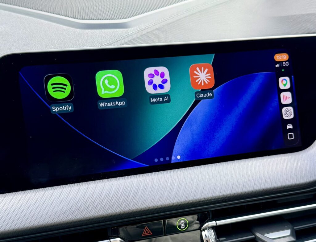 Claude en Apple CarPlay