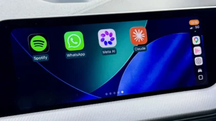 Asistente de IA Claude en CarPlay