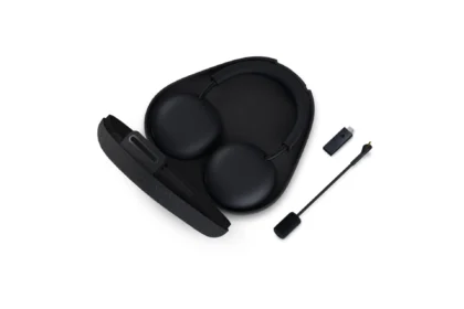 Auriculares Sony Pulse con transductores magnéticos planos y audio 3D direccional.