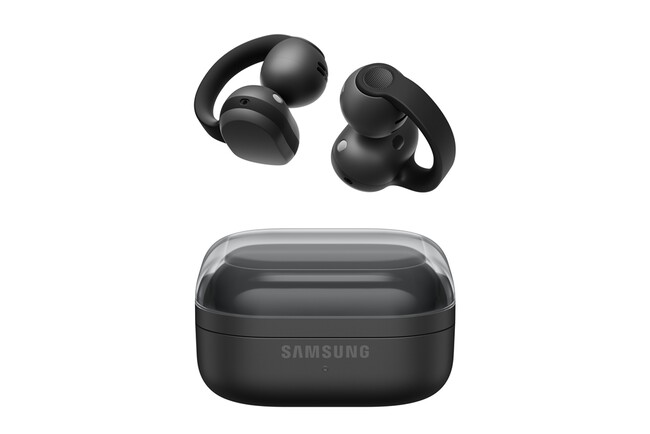 Samsung Galaxy Buds On con diseño de audífonos tipo arete y oído abierto.